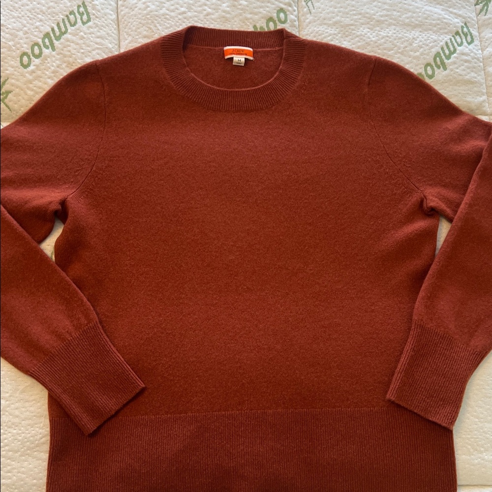 J Crew Classic Fit Cashmere Sweater - Picture 7 of 7